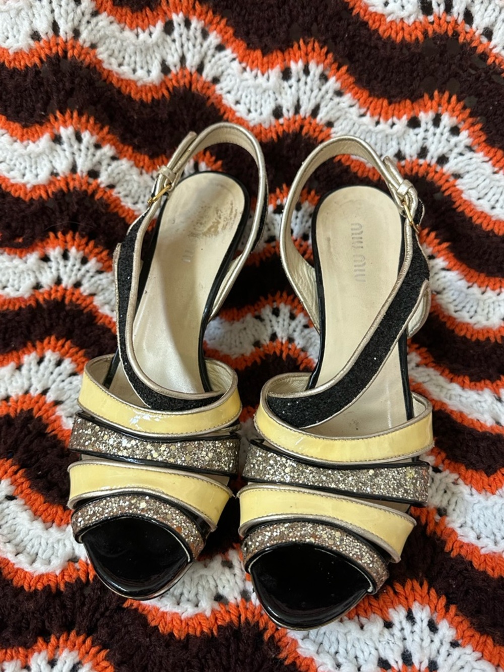 Miu Miu Vernice Lux Bianca Leather Heel in Fair Condition Italy 37